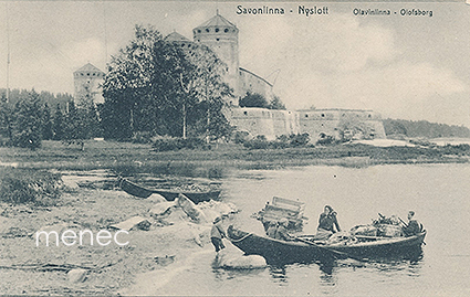Savonlinna, vene Olavinlinnan edessä 
