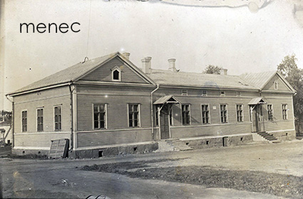 Vanha puurakennus (kasarmialue?), Turku 