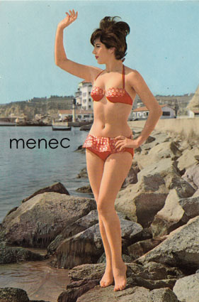 Pin-up-tyttö, kivilohkareita 