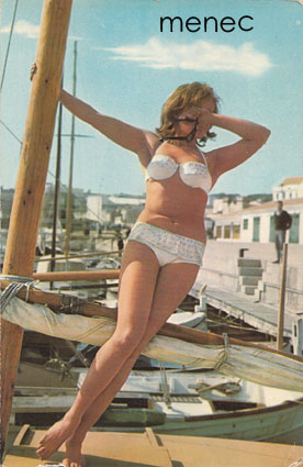 Pin-up-tyttö, aurinkolasit 