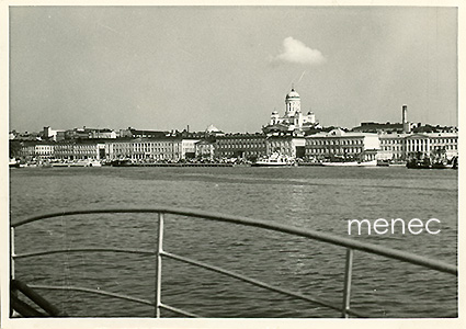 Helsinki, Kauppatori laivan kannelta 