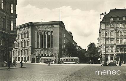 Helsinki, Erottaja, Helsingin Rakennusaine Kauppa, raitiovaunu 
