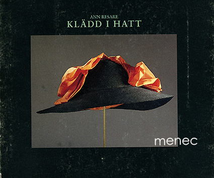 Resare, Ann - Klädd i hatt 