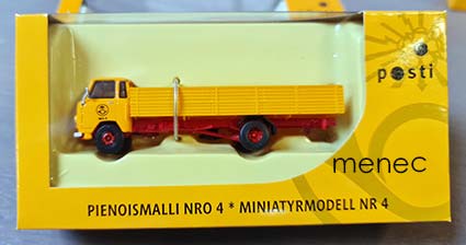 Postin keräilyauto 4, Sisu KB-121 BG/4000 