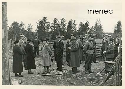 4 kuvaa 1940, taistelujen jälkiä tarkastamassa 