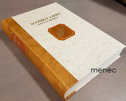Suomen lippu kautta aikojen 
