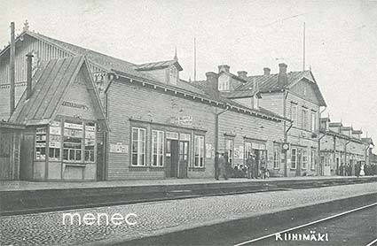 Riihimäki, katunäkymä, ravintola ja Rautatiekirjakauppa 