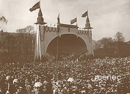Brander, Signe - Helsinki, Song festival in Kaisaniemi 1907 