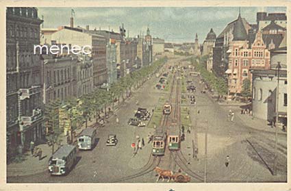 Helsinki, Mannerheimin tie, raitiovaunuja ja busseja 