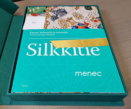 Silkkitie. Kansat, kulttuurit, maisemat 