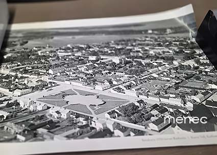 Ilmakuva 1930-luvun Raahesta, Veljekset Karhumäki 