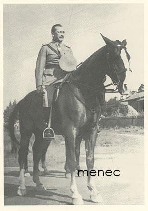 Viipuri 1939. Taisteluharjoitusten päätöstilaisuuden hiljainen hetki 