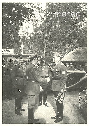 Mannerheim vastavierailulla Saksassa 1942, kättelyvuorossa Hitler 