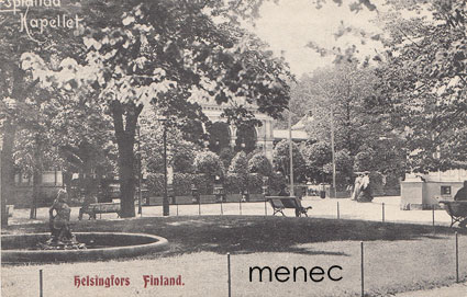 Helsinki, Kappeli, penkillä istuja, teksti yläreunassa 